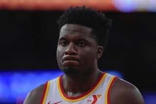 Touché à un genou, Clint Capela n'a pas été aligné face à Toronto jeudi KEYSTONE/AP/FRANK FRANKLIN II